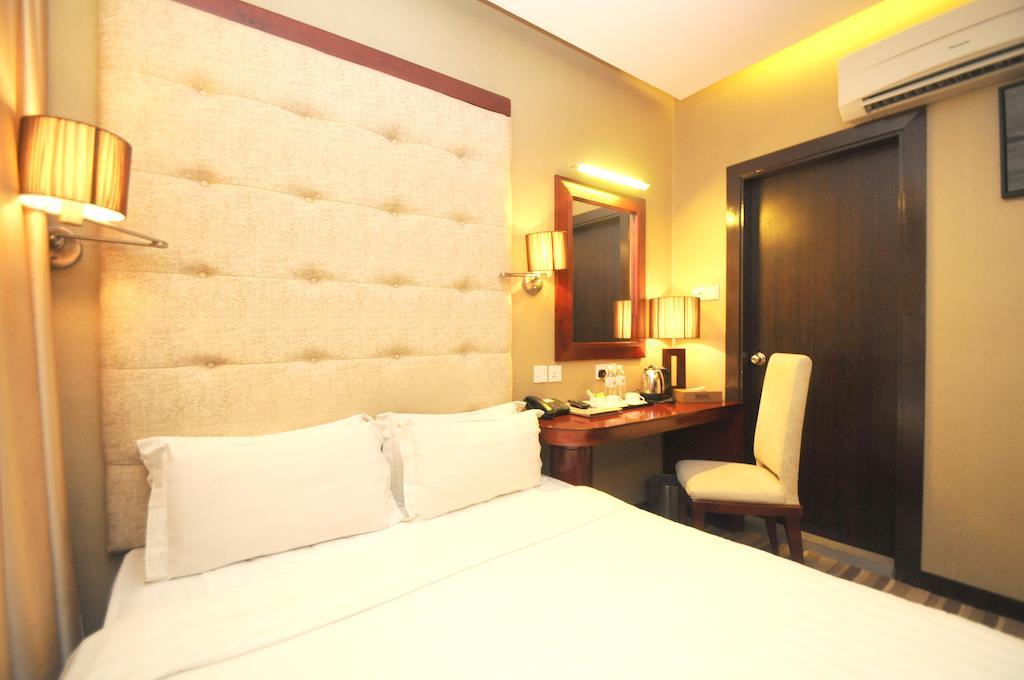 Celyn City Hotel Кота-Кинабалу Экстерьер фото
