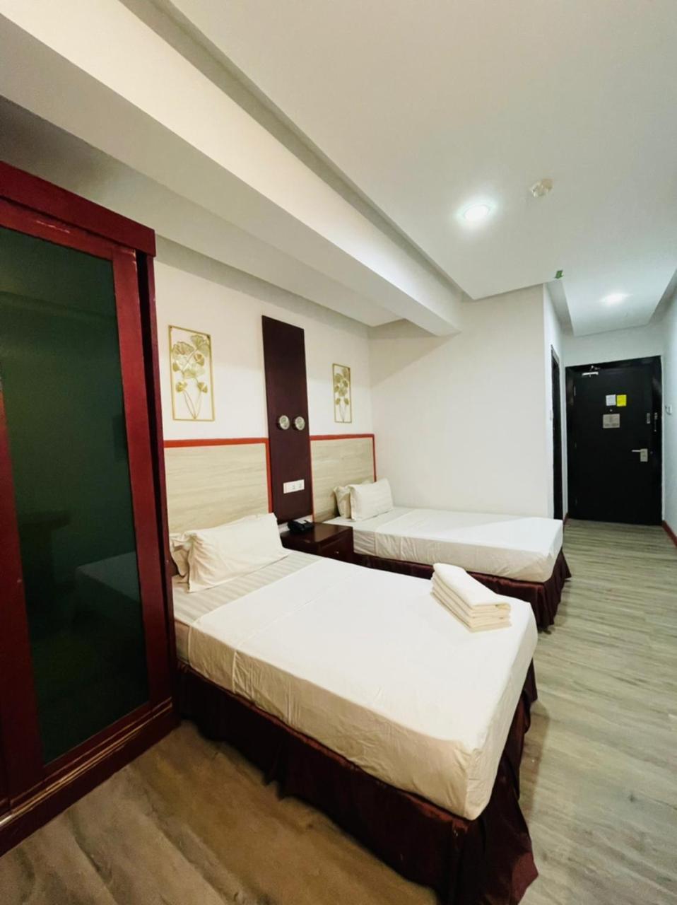 Celyn City Hotel Кота-Кинабалу Экстерьер фото